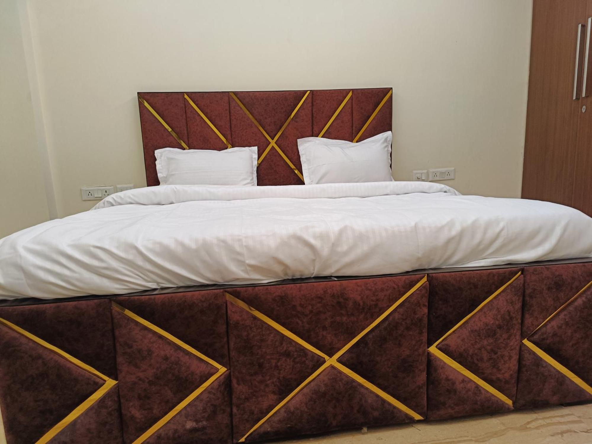 Greenleaf Apartment And Suites, Greater Kailash 1 新德里 外观 照片